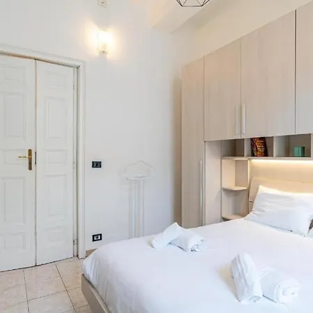 Charm In Piazza Castello Turin