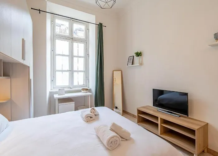 Appartement Charm In Piazza Castello