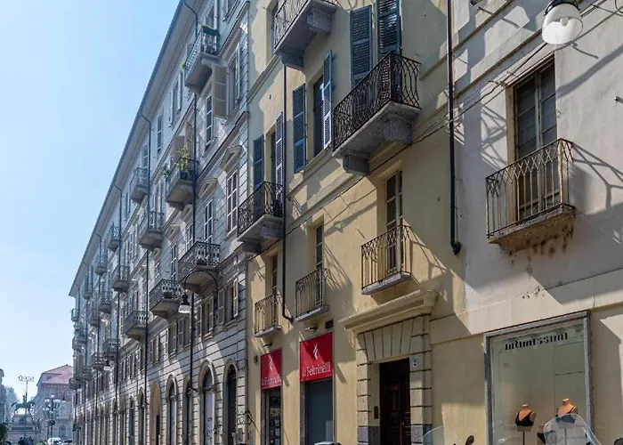 Charm In Piazza Castello * Turijn